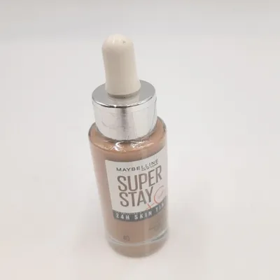 Produktbild von Maybelline SUPERSTAY 24H Vitamin C angereicherte Make-up-Unterlage #40 30 ml