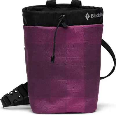 Lila Chalk Bag von Black Diamond für Kletterer; mit verstellbarem Gurt und Kordelzugverschluss.