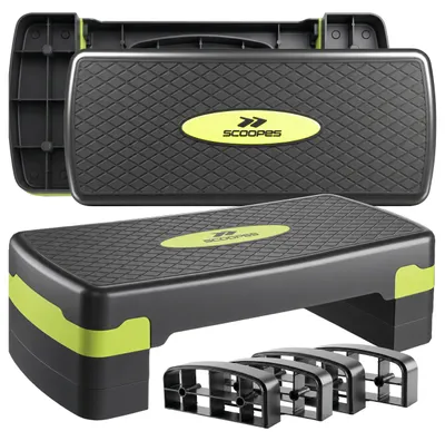 Immagine prodotto di Piattaforma aerobica regolabile Scoopes Fitness, ideale per esercizi a casa. Altezza regolabile da 10 a 20 cm, portata massima di 120 kg, superficie antiscivolo e 3 livelli di altezza per allenamento cardio