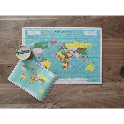 Produktbild von OOTB Puzzle Weltkarte 300-teilig ca. 50 x 35 cm
