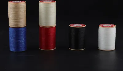 Produktbild von Wachsfaden, Wachslinie, Wachskordel, gewachstes Nähgarn, Lederfaden