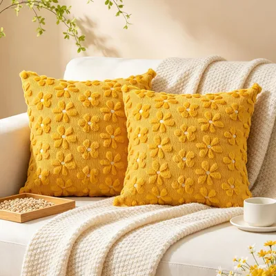 Zdjęcie produktu dla Poszewki na poduszki, 45x45 cm, zestaw 2 sztuk, wzór kwiatowy, kolor żółty, materiał: kordowelwet