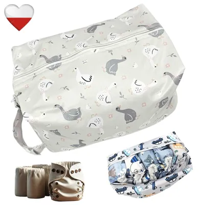 Produktbild von Wickeltasche Gänsemuster 32x20x15 cm für Stoffwindeln mit optimalem Nässeschutz
