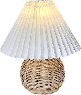 Image de Lampe de table à abat-jour en tissu, idéale pour les chambres et les salons, design vintage