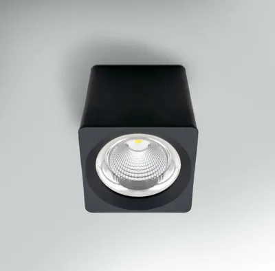 Immagine prodotto di Plafoniera a LED CENTURY QUBE NERA 161x161x164 mm 35 W 230 V 3000 K 45 d IP20