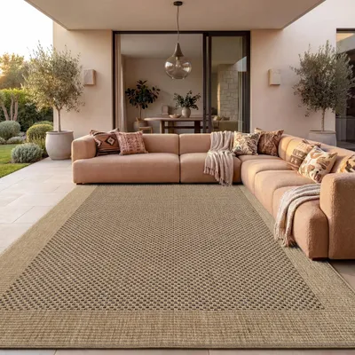Produktbild von In-& Outdoor Teppich Balkon Terrasse Küchenteppich Sisal Optik Bordüre Einfarbig Beige Grösse 240x340 cm, KI-generiertes Bild
