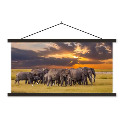 Produktbild von MuchoWow® Textilposter Elefant - Tiere - Gras - Sonnenuntergang - Natur 60x30 cm mit schwarzem Rahmen - Textilien
