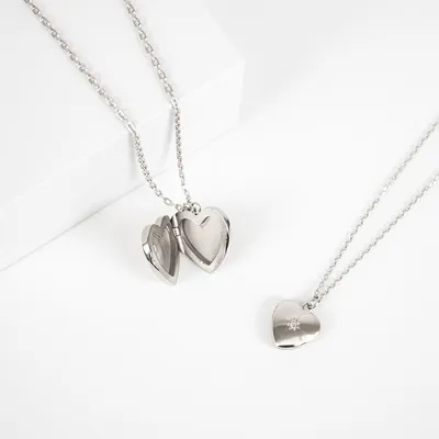 Produktbild von Halskette Damen Edelstahl Herz-Amulett, wasserfest, großes Herz Silber, Tamaris