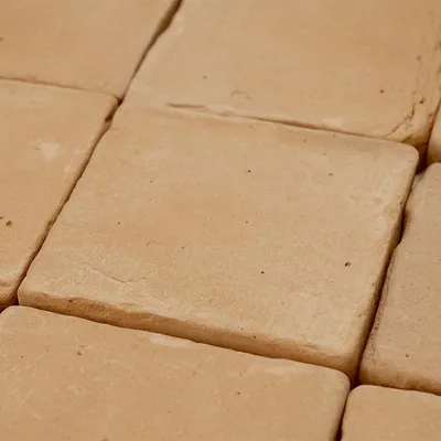 Produktbild von Rustikale quadratische Terrakottafliese Natur 10x10 cm