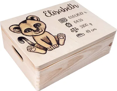 Produktbild von Creative Deco Erinnerungsbox Baby Holzkiste Personalisiert | 40x30x14 cm (+/-1cm) | Löwen Motiv für Geburt & Taufe | Groß Natur Geschenk Spielzeugkiste Holzbox mit Deckel und Giffen Gravur