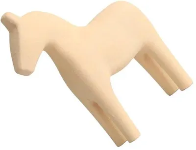 Productafbeelding van Houten paardbeeldje, Scandinavische decoratie voor een bruiloft