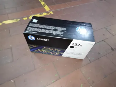 Produktbild von HP 652A Schwarz Original LaserJet Tonerkartusche, 11500 Seiten, Schwarz, 1 Stück(e)