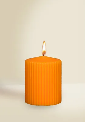 Produktbild von Designkerze Retro Stumpenkerze Safran 90 x Ø 70 mm, 1 Stück