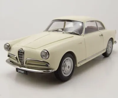 Produktbild von Kyosho 8957W Alfa Romeo Giulietta Sprint weiß 1:18