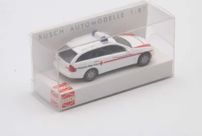 Produktbild von Busch 49164 Mercedes-Benz C-Klasse DRK "Deutsches Rotes Kreuz" 1:87 in