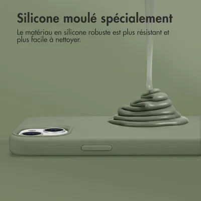 Image de Coque arrière en silicone liquide Accezz avec MagSafe pour Samsung Galaxy S26 Ultra - Cooper Green