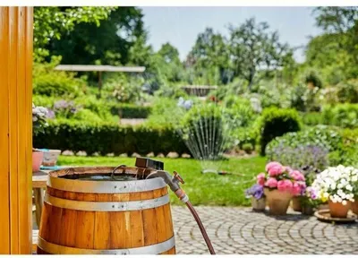 Produktbild von Gardena 14602-55, Akku, 2 bar, 2000 l/h, Schwarz, Blau, Orange