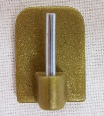 Produktbild von 4 Stück Selbstklebehaken klein Gold matt für Vitrage flach oval, ca.17 x 24 mm