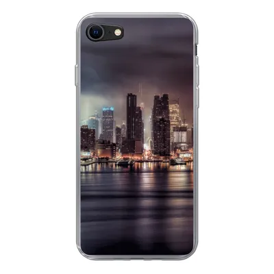 Produktbild von MuchoWow® Handyhülle Schutzhülle Hülle für iPhone 7 New York - Sturm - Skyline Silikon Softcase Handy Hülle - Kartenhalter
