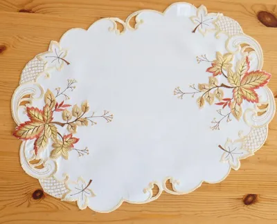 Produktbild von Tischläufer Blätter bunt Herbstlaub Stick 35x50 cm beige