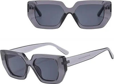 Produktbild von Ultraleichte Computerbrille aus Titan mit klaren Gläsern und Blaulichtfilter, Schwarz, TN828