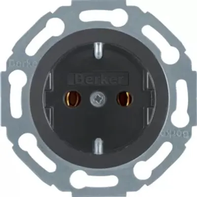 Produktbild von Berker 414521 - Typ F - Schwarz - Duroplast - IP20 - IEC 60884-1 - VDE 0620-1 - 250 V