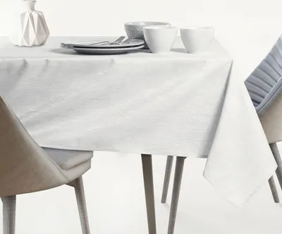 Zdjęcie produktu dla Obrus plamoodporny VESTA 140x260 Biały AmeliaHome