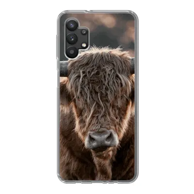 Produktbild von MuchoWow® Handyhülle Schutzhülle Hülle für Samsung Galaxy A32 5G Schottischer Highlander - Mantel - Porträt Silikon Softcase Handy Hülle - Softcase