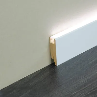 Produktbild von Kosche LED-Sockelleiste MDF weiß 19 x 70 x 2500 mm