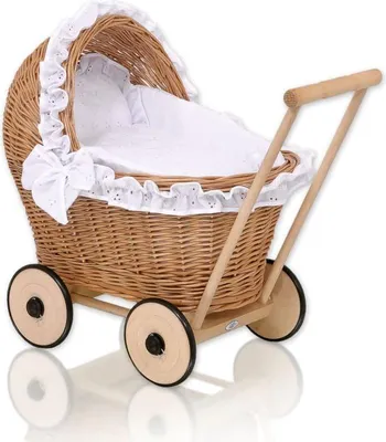 Produktbild von Riet Doll – Kinderwagen – handgefertigt, mit weißer Bettwäsche, stabilem Holzrahmen