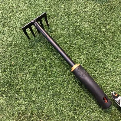 Produktbild von Bradas Gartenharke DE LUXE Breite: 90 mm schwarz
