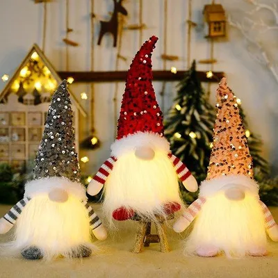 Immagine prodotto di Set Azomor con 3 gnomi luminosi per una suggestiva decorazione natalizia