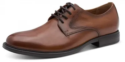 Image de Tamaris, chaussures à lacets marron, taille 45