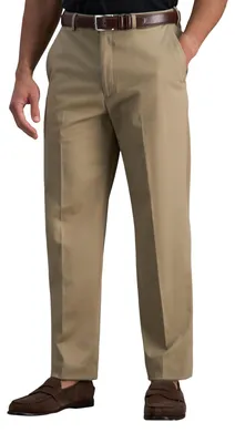 Zdjęcie produktu dla Haggar, męskie spodnie premium, nie wymagające prasowania, kolor khaki, klasyczny krój, regulowany pas