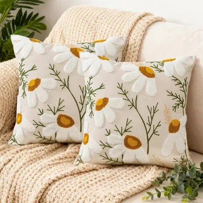 Zdjęcie produktu dla Poszewki na poduszki 40x40 cm, wzór: kwiaty i gałązki, kolor: biały, zestaw 2 sztuk, materiał: kordsam, poliester