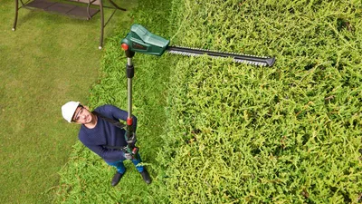 Produktbild von Akku-Teleskop-Heckenschere UniversalHedgePole 18