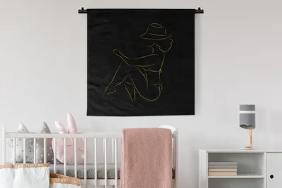 Produktbild von MuchoWow® Wandteppich Wandbehang Frau - Hut - Schwarz und Gold - Strichzeichnung 90x90 cm Tapisserie Dekoration Wandtuch - Wandaufhänger