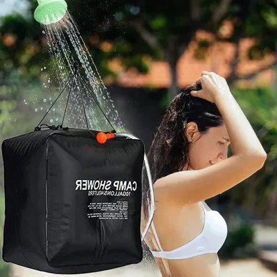 Productafbeelding van Draagbare Douche - Zonne Douche - Kamperen Reizen - Zonne Verwarmd - 40 Liter - Zwart