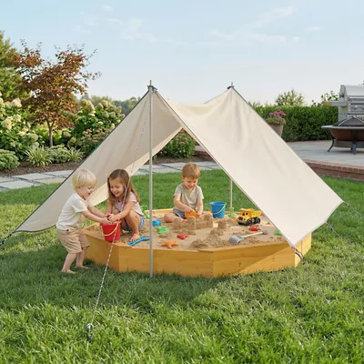 Produktbild von Sweiko Sandkasten mit Dach 4 Sitzbänken Bodenplane für 8 Kinder von 3-8 Jahren für Outdoor Garten Holz 214,5 x 214,5 cm Gelb