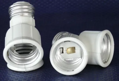Produktbild von 2105 Adapter von Sockel E-27 auf Sockel 2 x E-27 in 230 Volt
