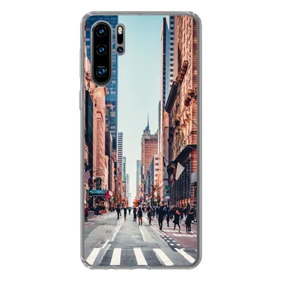 Produktbild von MuchoWow® Handyhülle Schutzhülle Hülle für Huawei P30 Pro Veteranenparade in New York Silikon Softcase Handy Hülle - Schutzdeckel