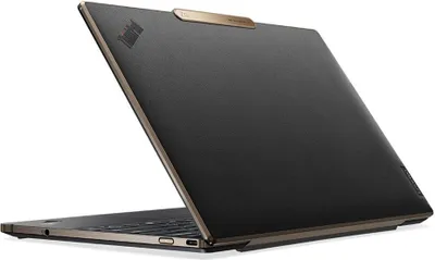 Produktbild von Lenovo ThinkPad Z13 Gen 1 21D2 - AMD Ryzen 5 Pro 6650U / 2,9 GHz - Win 11 Pro - Radeon 660M - 16 GB RAM - 512 GB SSD TCG Opal Encryption 2, NVMe - 33,8 cm (13,3")