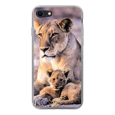 Produktbild von MuchoWow® Handyhülle Schutzhülle Hülle für iPhone 7 Löwin - Löwe - Junges Silikon Softcase Handy Hülle - Kartenhalter