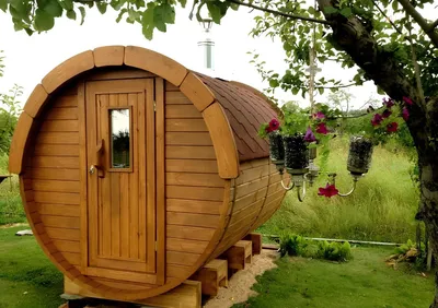 Immagine prodotto di Barile per sauna Casetta da giardino per sauna con pareti di 46 mm di spessore e tegole 4-6 persone