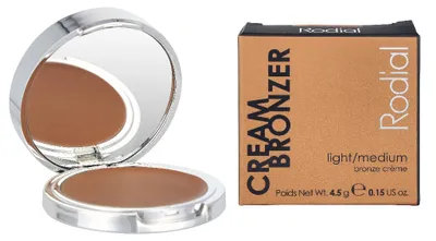 Imagen del producto de Crema bronceadora Rodial, tono medio claro