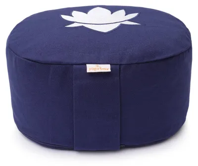 Zdjęcie produktu dla yogabox Poduszka do jogi owalna Lotus Stick BASIC – ciemnoniebieska 28 x 23 x 13 cm Łuski gryczane