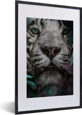 Produktbild von MuchoWow® MuchoWow® Gerahmtes Poster Tiger - Weiß - Dschungel 40x60 cm - Poster mit zchwarzem Bilderrahmen - Poster in Rahmen