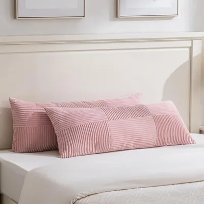 Produktbild von Set mit 2 Kissenbezügen in Antikrosen-Optik, 40 x 145 cm, weich, moderne Dekokissenbezüge, Sofakissen, Boho-Dekoration für Sofa, Schlafzimmer, Wohnzimmer, Bett