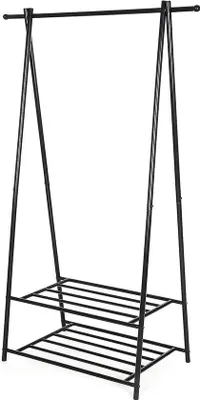 Produktbild von Famanu Kleiderständer stabil und elegant - Schwarz