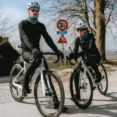 Immagine prodotto di Bioracer Tempest Protect Pixel Pantaloncini con pettorina lunga Nero L Uomo Nero L